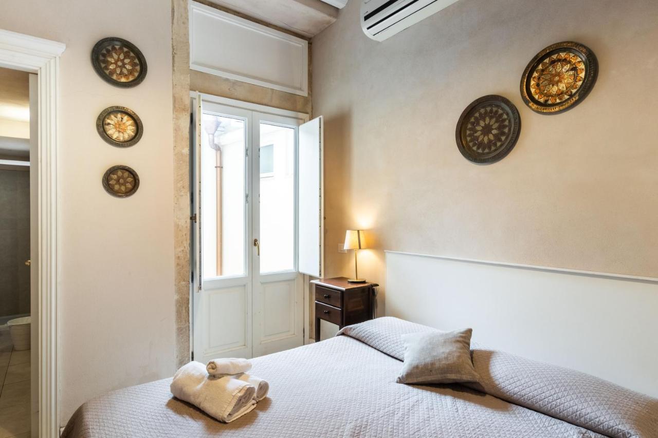 Dedalo Rooms Noto Exterior foto