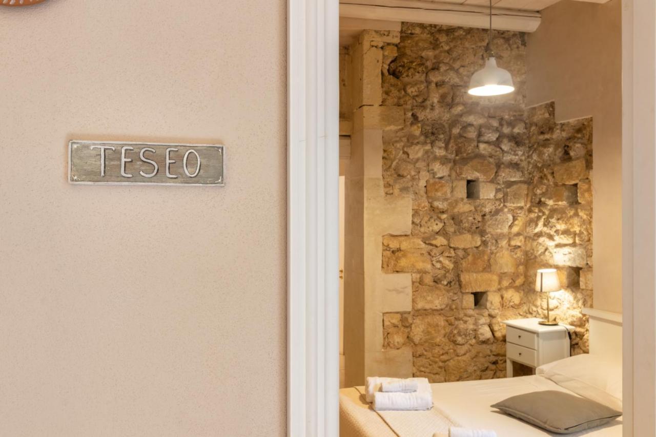 Dedalo Rooms Noto Exterior foto