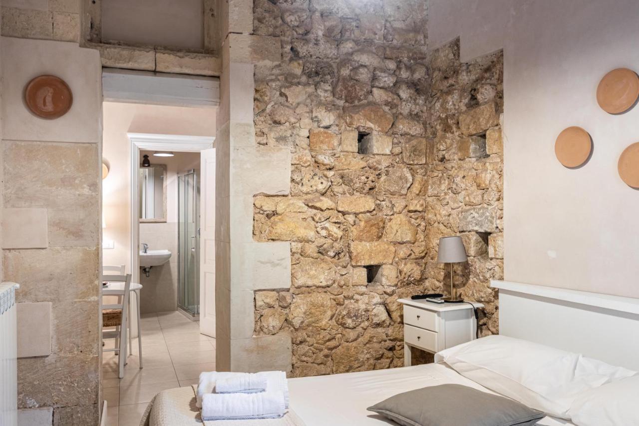 Dedalo Rooms Noto Exterior foto